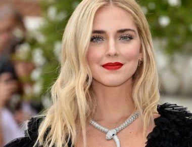 Η πανέμορφη Chiara Ferragni ποζάρει με εσώρουχα στο ηλιοβασίλεμα του Μιλάνου! (φωτό)